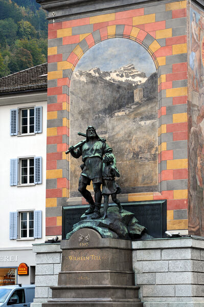 Telldenkmal Altdorf 01 11